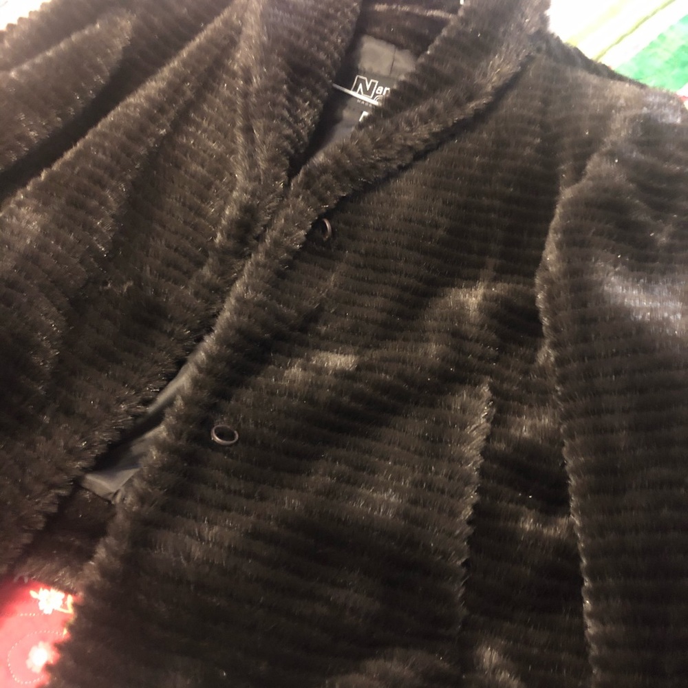 Short fur coat